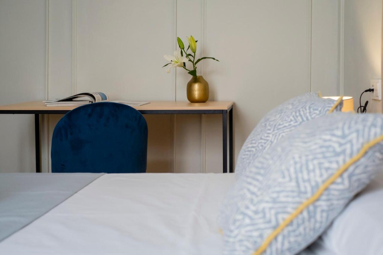 Apartamento Plaza De La Merced 4 Habitaciones Μάλαγα Εξωτερικό φωτογραφία